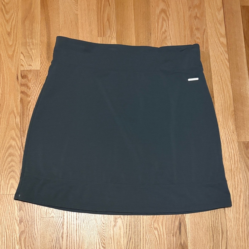 Smartwool Women's Asphalt Gray Skirt 100% merino wool